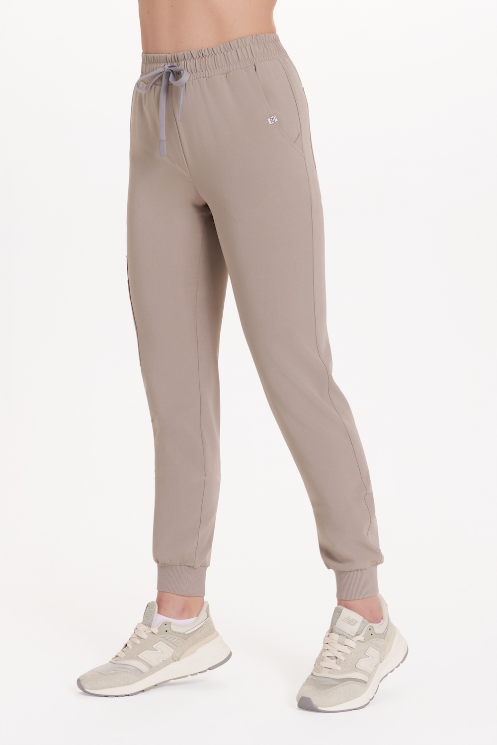 Pantaloni jogger medico donna scrubs Basic LATTE