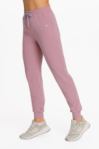 Spodnie medyczne damskie joggery scrubs Basic RÓŻ ANGIELSKI