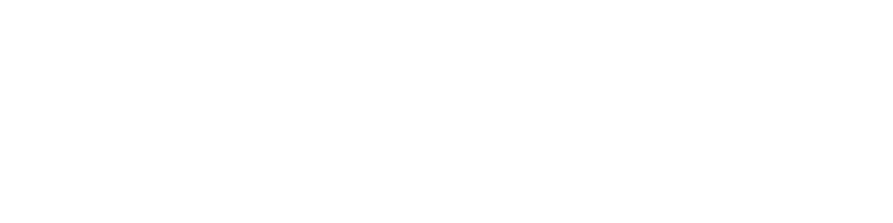 Personel medyczny w różnokolorowej odzieży medycznej na białym tle