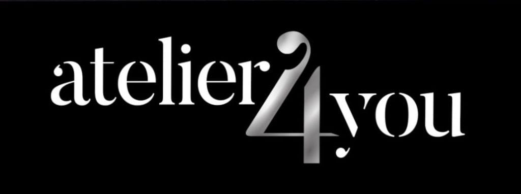 Logo atelier4you w eleganckim stylu na czarnym tle
