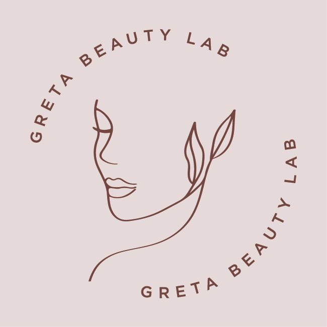 Minimalistyczne logo przedstawiające twarz kobiety z liściem w stylu linii, z napisem Greta Beauty Lab.