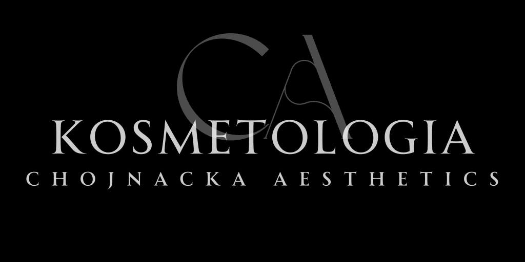 Logo Kosmetologia Chojnacka Aesthetics na czarnym tle
