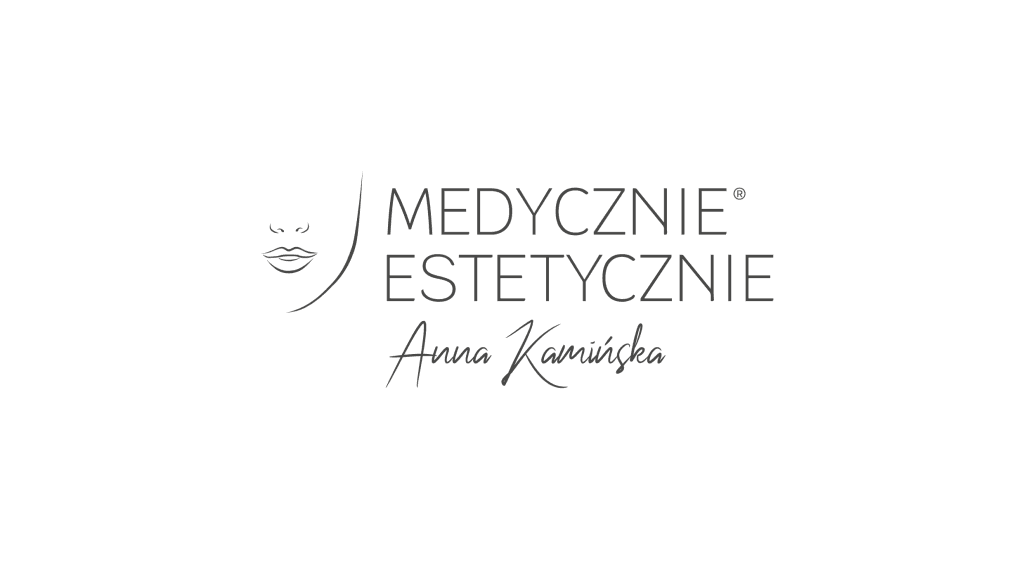 Logo Medycznie Estetycznie z nazwiskiem Anna Kamińska i delikatnym szkicem twarzy