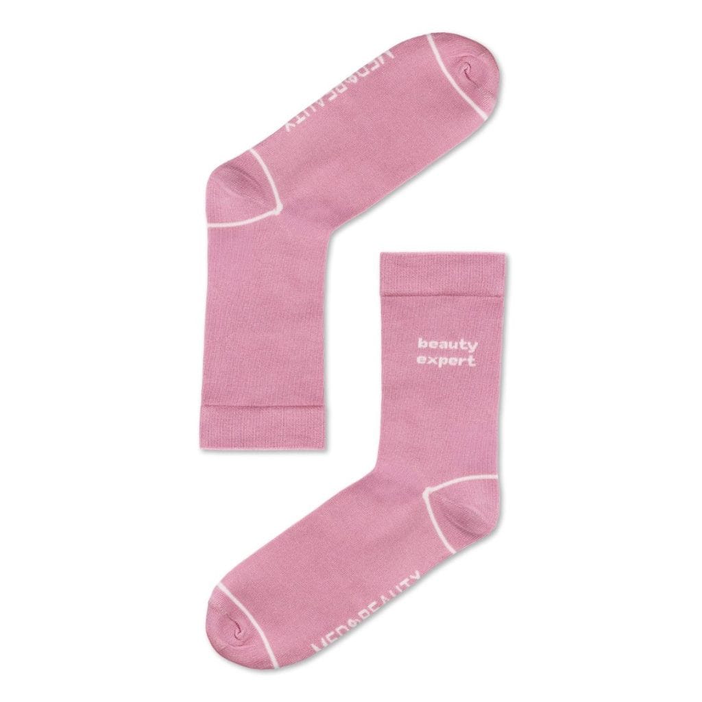 Różowe skarpetki medyczne BEAUTY EXPERT o wygodnym kroju.