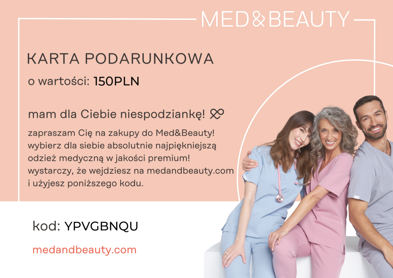Trzy uśmiechnięte osoby w kolorowej odzieży medycznej promują kartę podarunkową Med&Beauty.