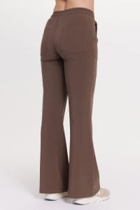 Női orvosi nadrág FLARE SCRUBS Basic CHOCOLATE Basic női nadrág