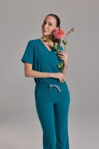 Bluzka medyczna damska scrubs Basic One Pocket LAGUNA