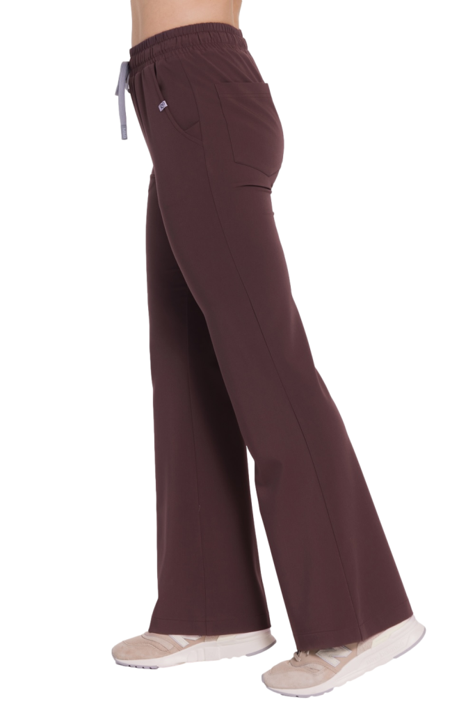 Spodnie medyczne damskie FLARE scrubs Basic HOT CHOCOLATE