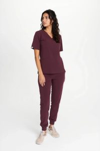 Dámské lékařské blůzy Basic Plum v čokoládové barvě