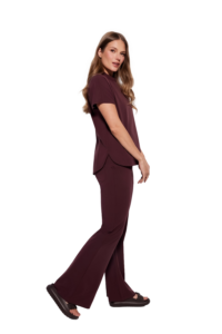 Spodnie medyczne damskie FLARE SCRUBS Basic ŚLIWKA W CZEKOLADZIE