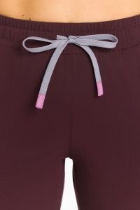 Dámské zdravotní kalhoty FLARE SCRUBS Basic Plum in CHOCOLATE