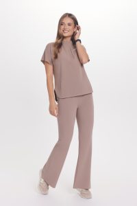 Spodnie medyczne damskie FLARE scrubs Basic CAPPUCCINO